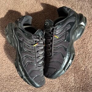 Nike Air Max Plus “Triple Black” TN Size 10 - 718071-001